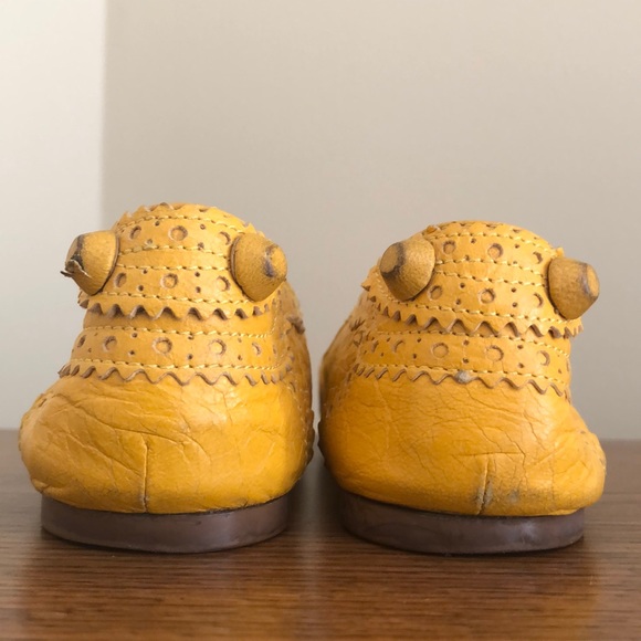 Balenciaga Yellow Flats EU 37 - Picture 7 of 17
